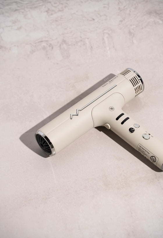 D’BLOWER de DB Beauty